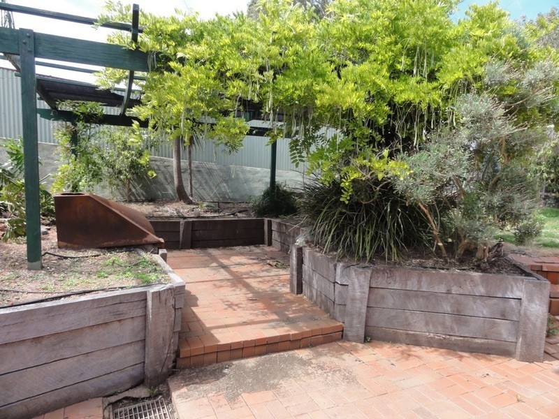 6 Gawler Park Road, Angaston SA 5353