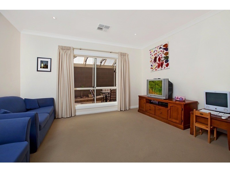 3 Lumsden Court, Evanston Park SA 5116