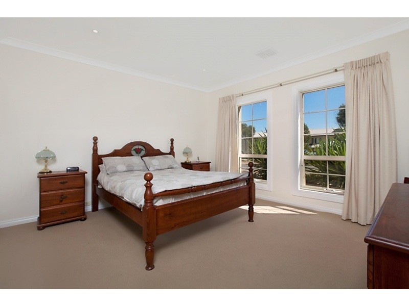 3 Lumsden Court, Evanston Park SA 5116