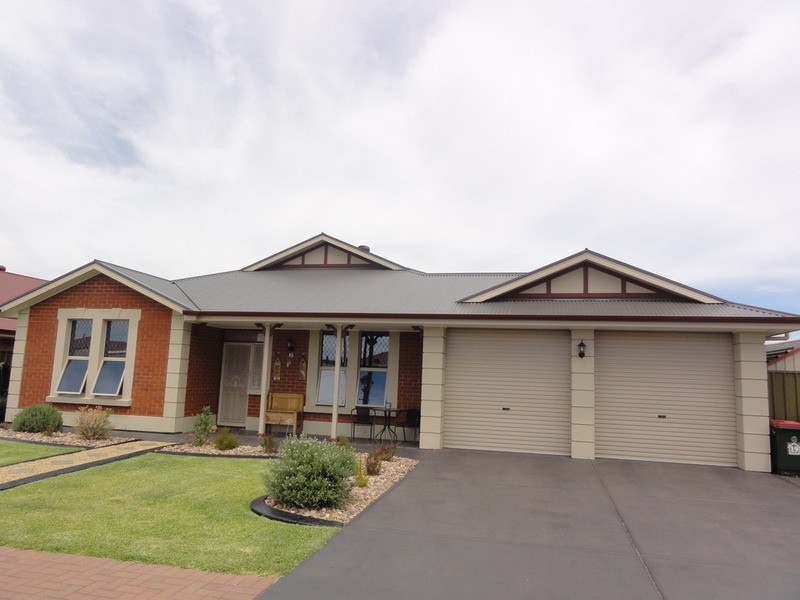 19 Eton Drive, Andrews Farm SA 5114