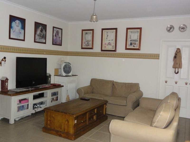 19 Eton Drive, Andrews Farm SA 5114