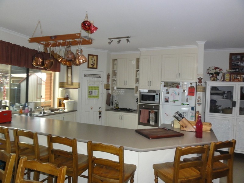 19 Eton Drive, Andrews Farm SA 5114