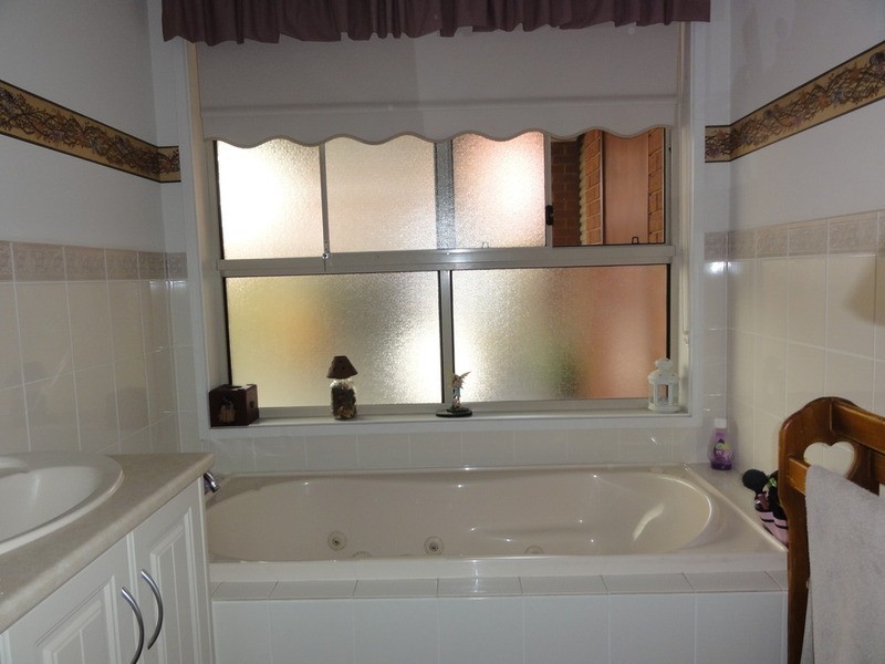 19 Eton Drive, Andrews Farm SA 5114