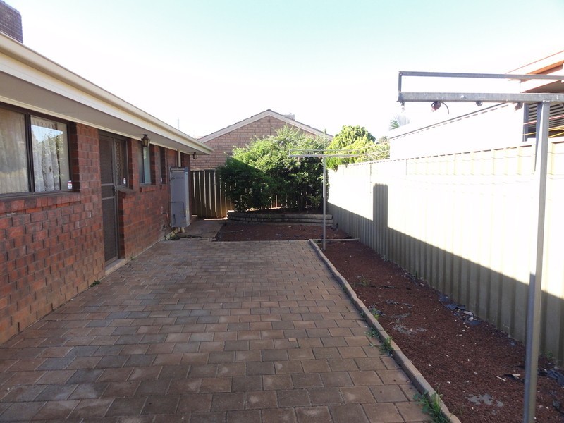 2 Hughes Court, Andrews Farm SA 5114