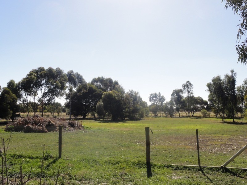 225 Hayman Road, Lewiston SA 5501