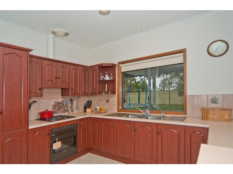 15 Lawrie Road, Lewiston SA 5501