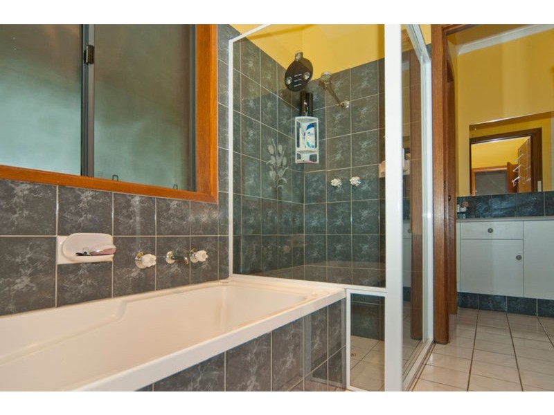 15 Lawrie Road, Lewiston SA 5501
