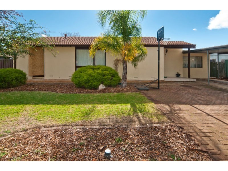 7 Noora Crescent, Munno Para SA 5115