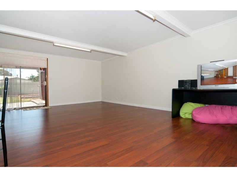 7 Noora Crescent, Munno Para SA 5115