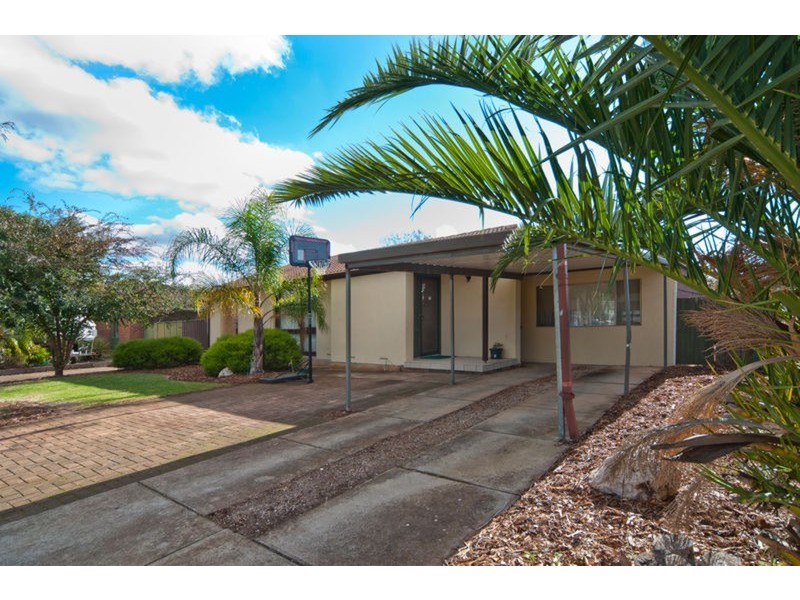 7 Noora Crescent, Munno Para SA 5115