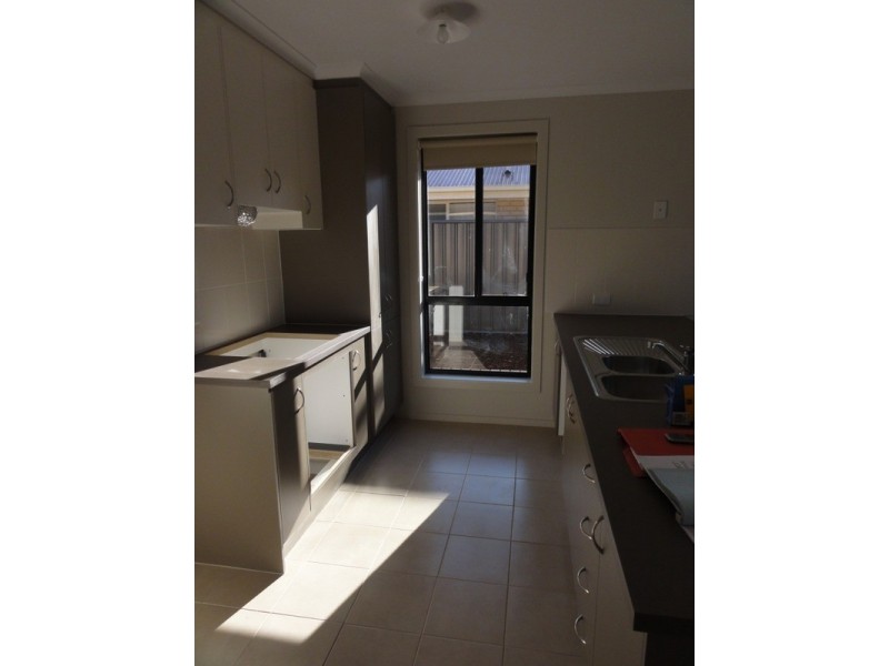 Lt 439 Centenary Circuit, Andrews Farm SA 5114