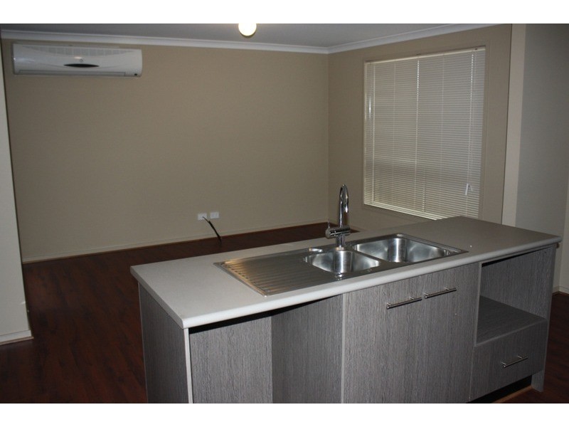 Lt 348 Newton Boulevard, Munno Para West SA 5115