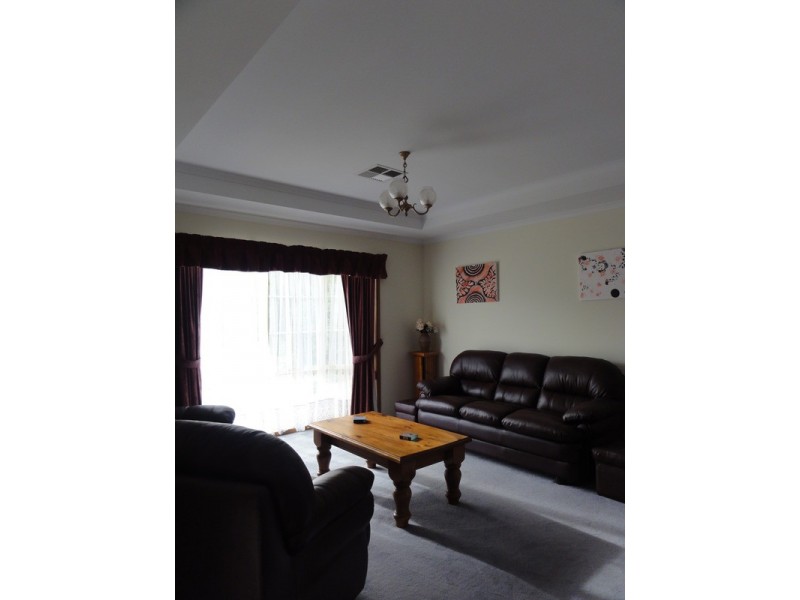 6 Cleland Court, Willaston SA 5118