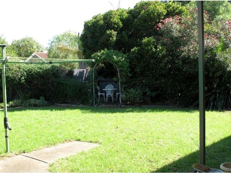 6 Chaddenwick Road, Elizabeth Vale SA 5112