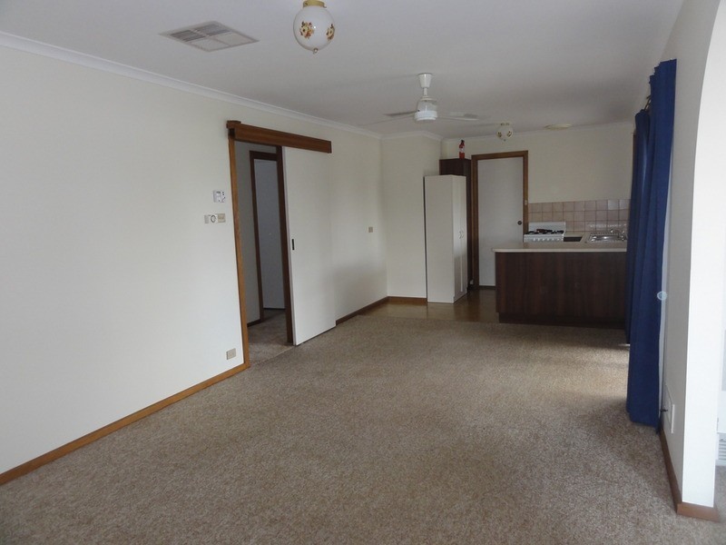 18 Krieg Road, Evanston Park SA 5116