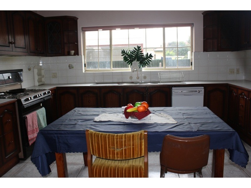 33 Stephens Avenue, Torrensville SA 5031