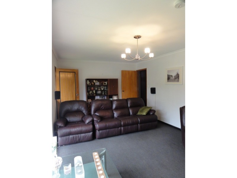 1 Daubney Court, Salisbury Downs SA 5108