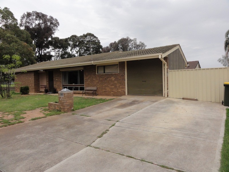 1 Daubney Court, Salisbury Downs SA 5108