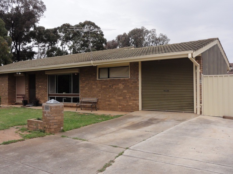 1 Daubney Court, Salisbury Downs SA 5108