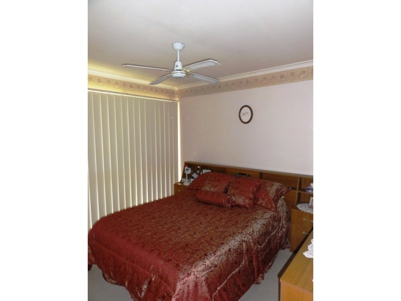 8 Hindmarsh Boulevard, Evanston Gardens SA 5116