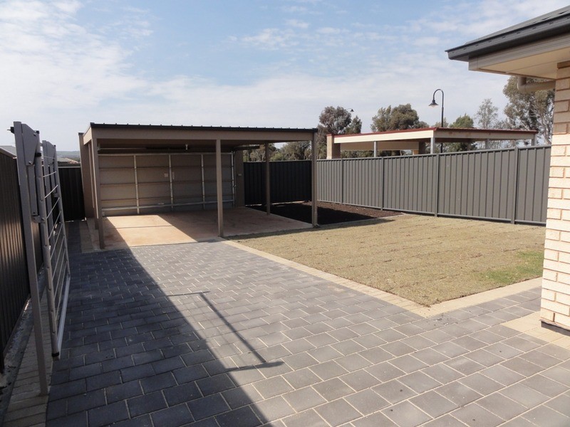 1808 Andrews  Road, Andrews Farm SA 5114