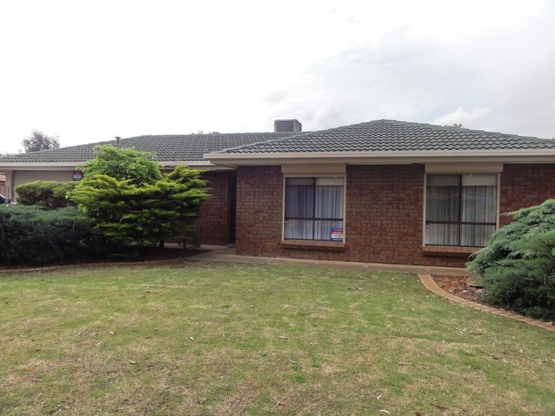 8 Camelia Drive, Parafield Gardens SA 5107