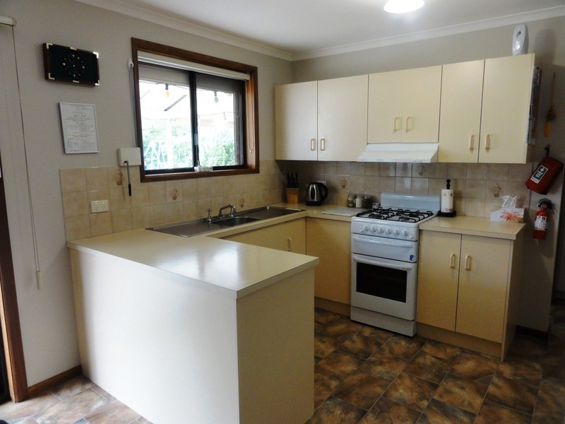 8 Camelia Drive, Parafield Gardens SA 5107