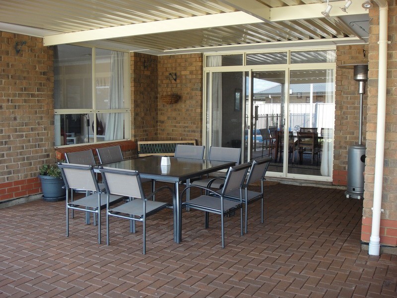 2 Elm Drive, Angle Vale SA 5117
