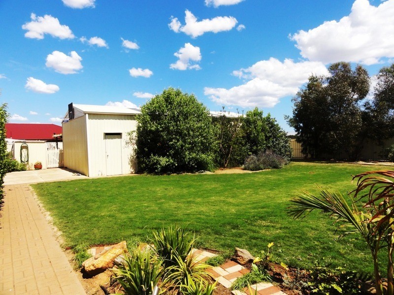 2 Elm Drive, Angle Vale SA 5117
