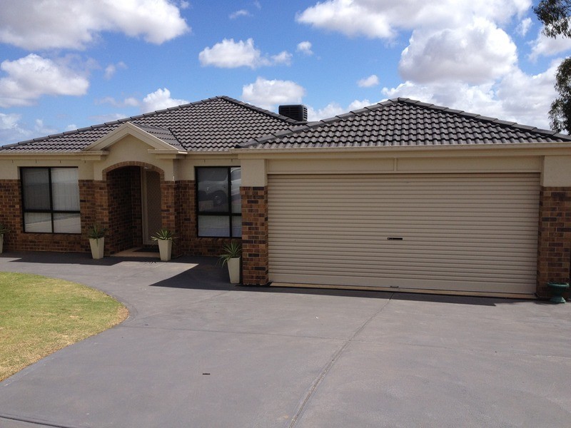 11 Tarana Court, Hillbank SA 5112