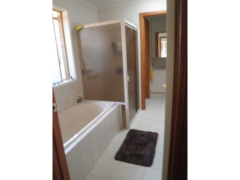 7 Creedon Close, Evanston Park SA 5116