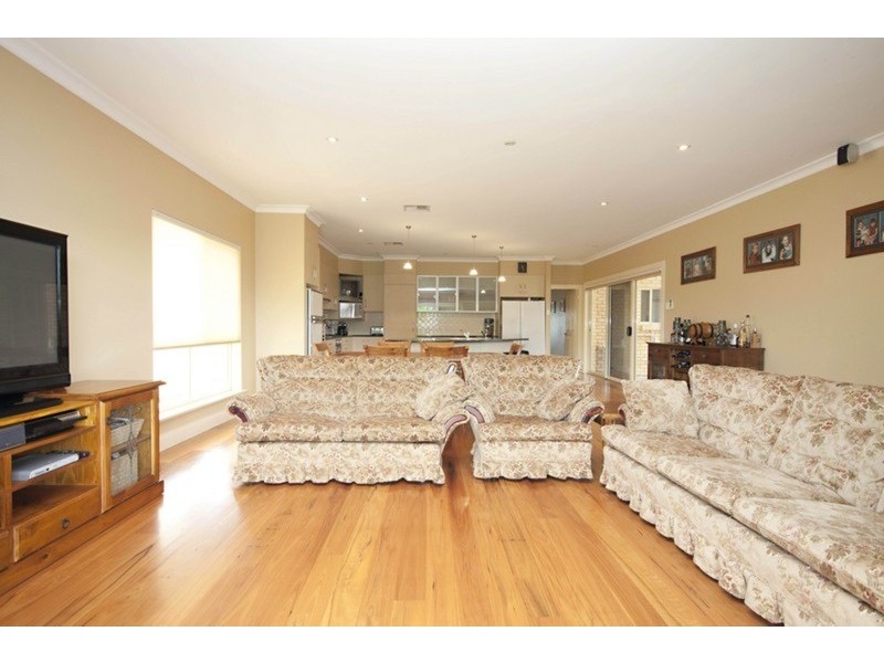 9 Walter Avenue, Two Wells SA 5501