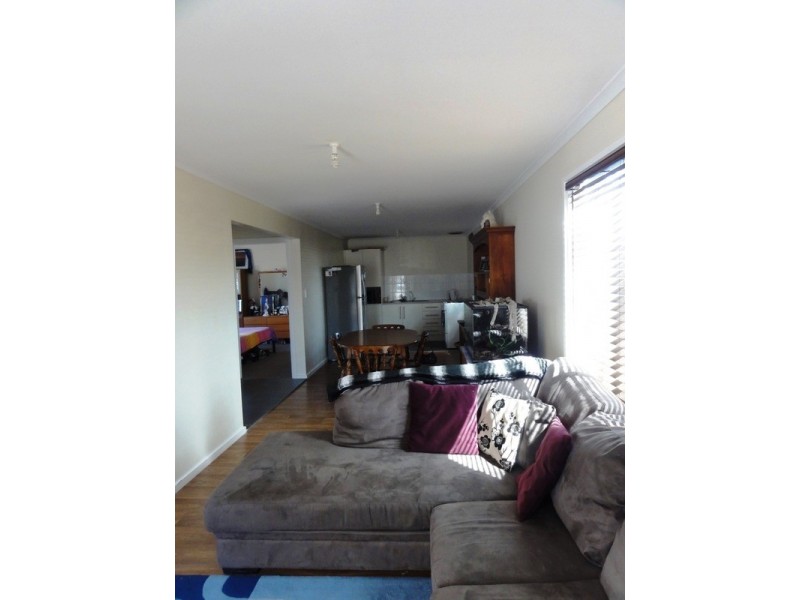 24b Bacton Street, Evanston SA 5116