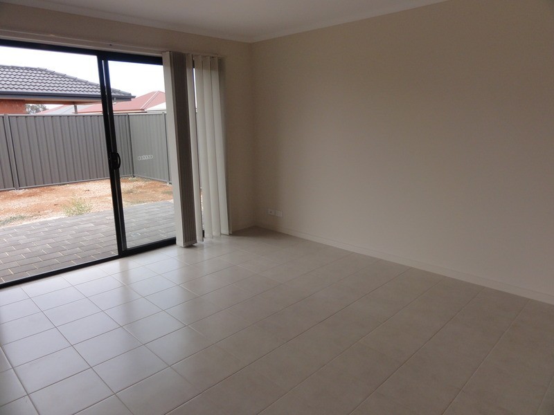 Lot 899 Serpentine Way, Andrews Farm SA 5114