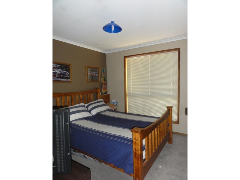 13 Lawrie Road, Lewiston SA 5501