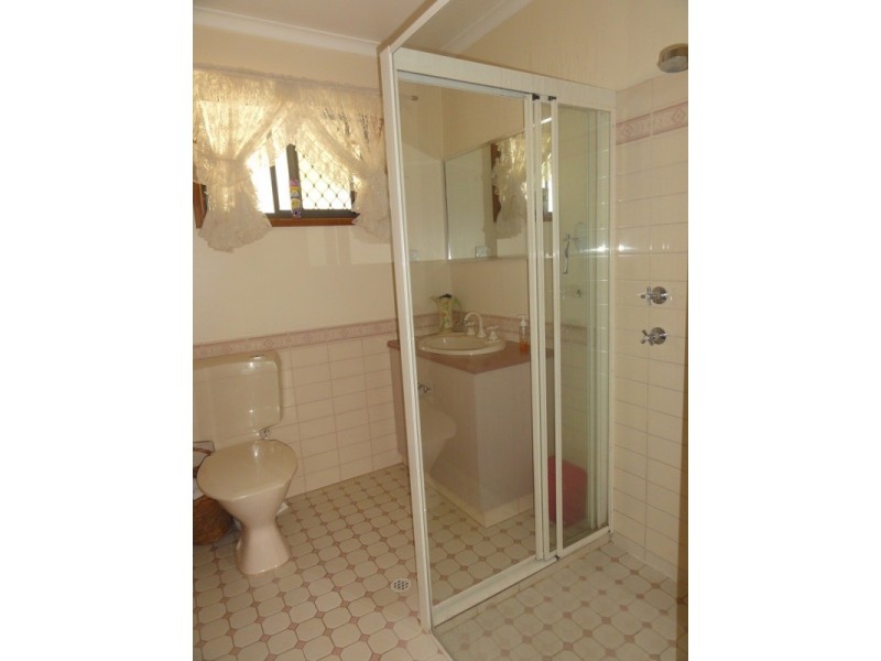 13 Lawrie Road, Lewiston SA 5501