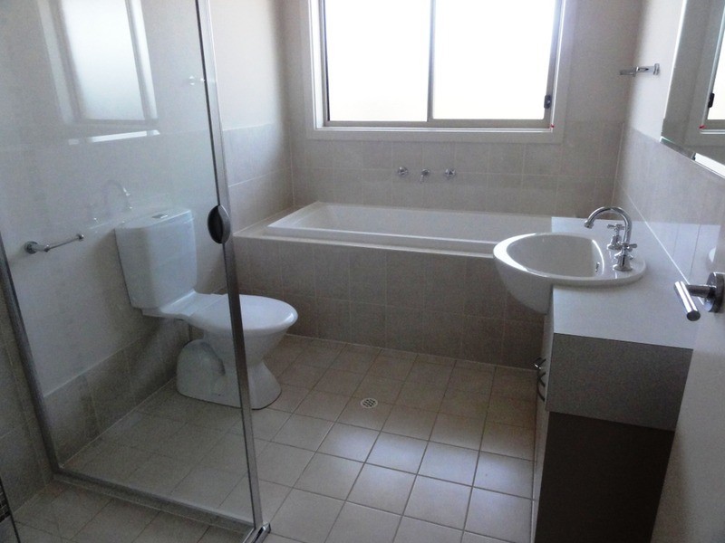 8 Tuggerah Avenue, Andrews Farm SA 5114