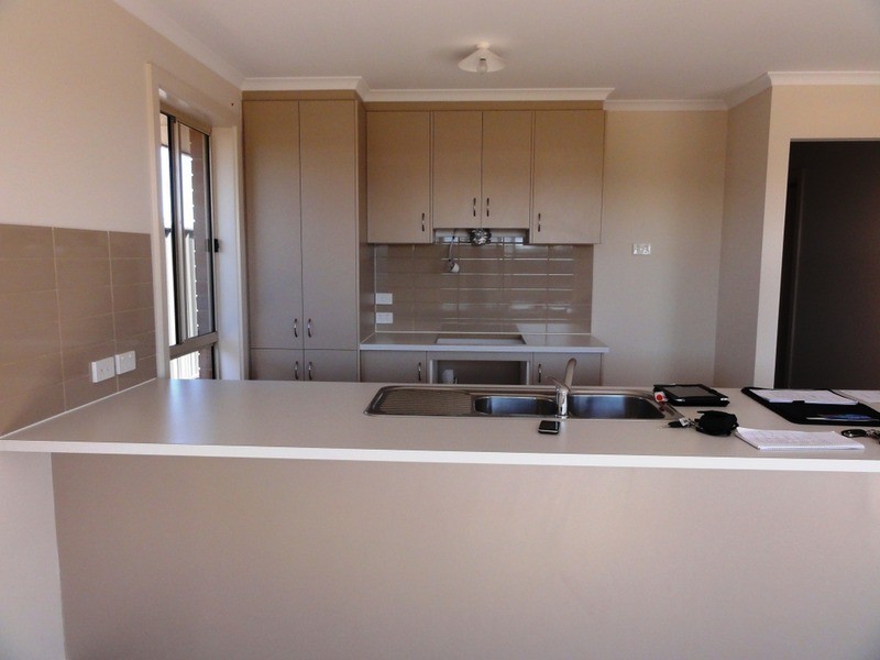 8 Tuggerah Avenue, Andrews Farm SA 5114