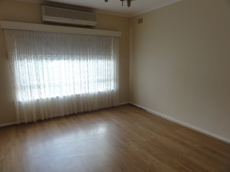 14 Adelaide Road, Mallala SA 5502