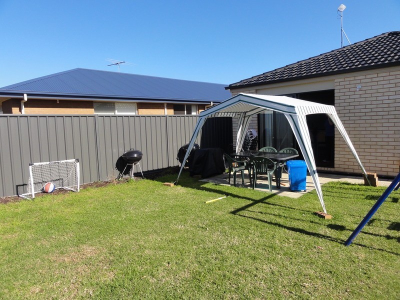 22 St Lawrence Avenue, Andrews Farm SA 5114