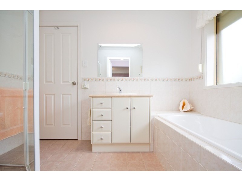 25 Railway Terrace, Freeling SA 5372