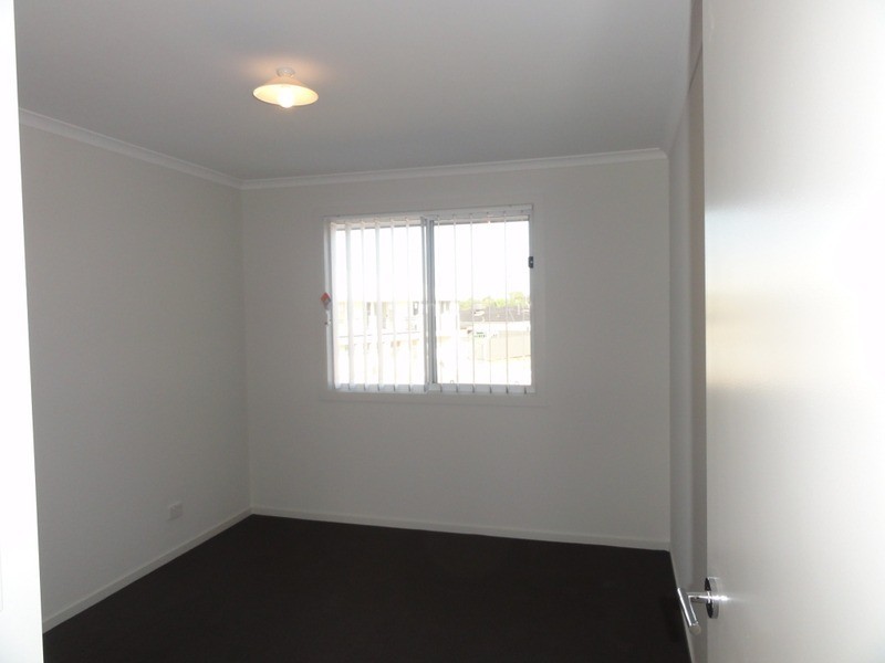 8 Wirra Wirra Lane, Andrews Farm SA 5114