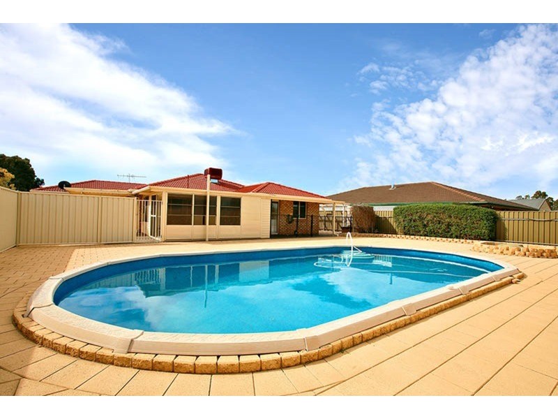 14 Higgins Road, Angle Vale SA 5117