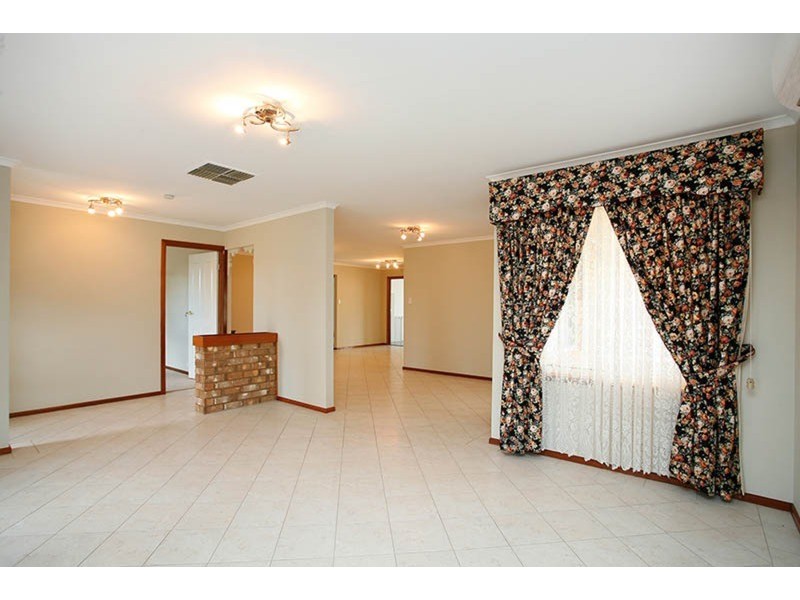 14 Higgins Road, Angle Vale SA 5117