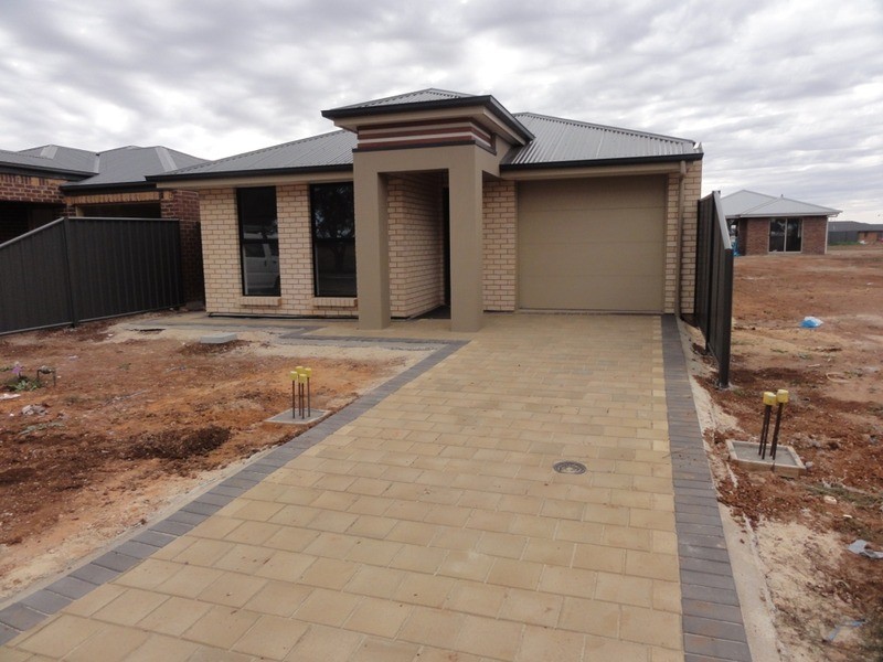 Lot 812 Petherton Road, Andrews Farm SA 5114