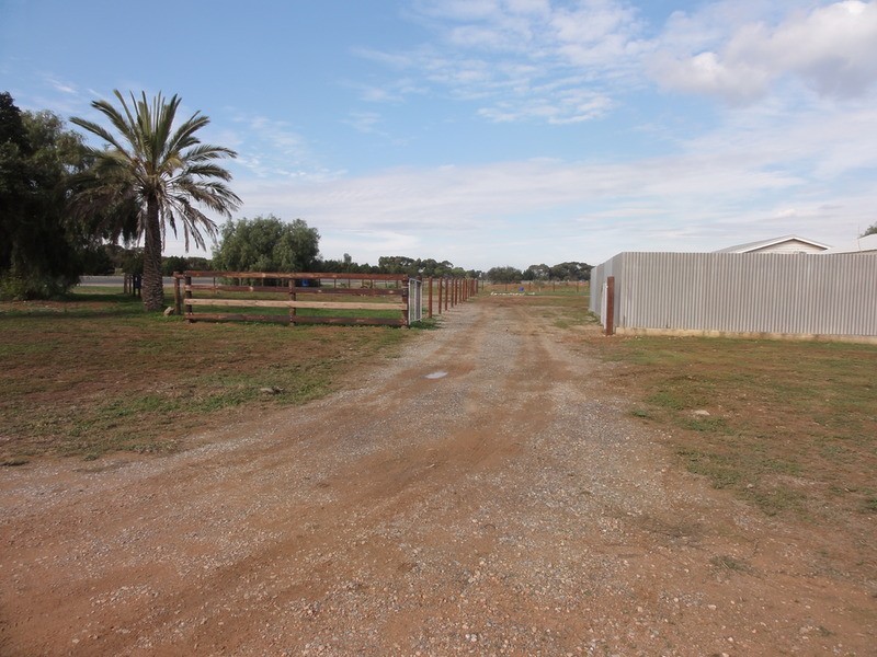 1 Buckland Park Road, Two Wells SA 5501