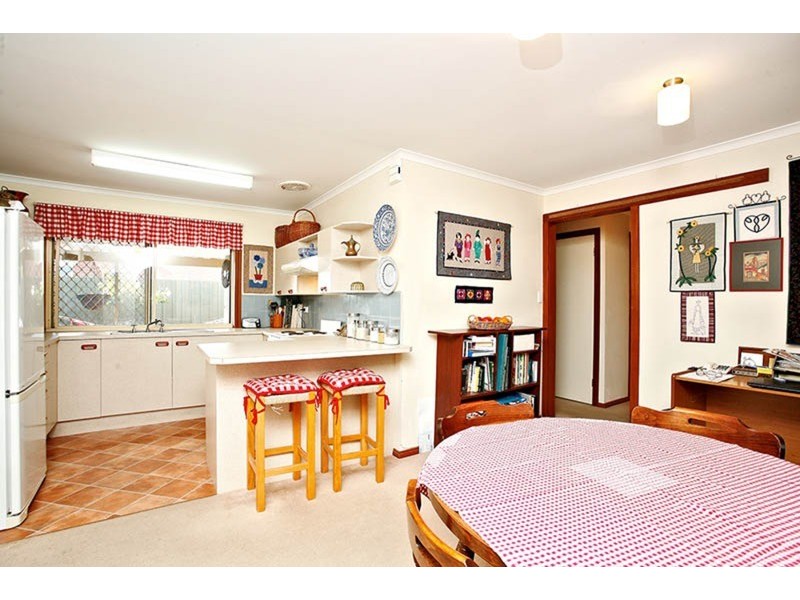 3/4 Elizabeth Street, Evanston SA 5116