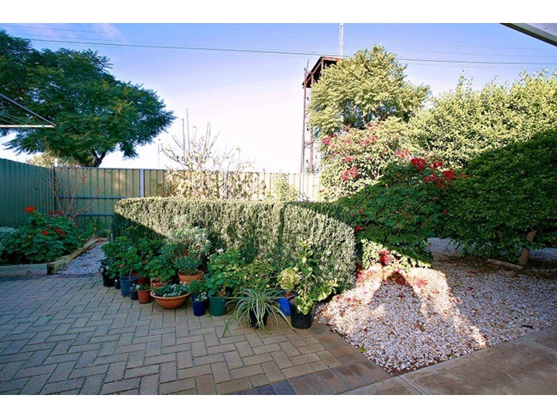 3/4 Elizabeth Street, Evanston SA 5116