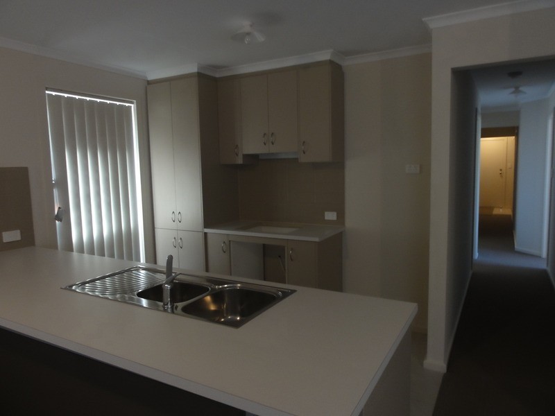 894 Serpentine Circuit, Andrews Farm SA 5114