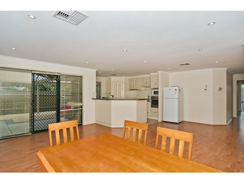 14 Premier Close, Andrews Farm SA 5114